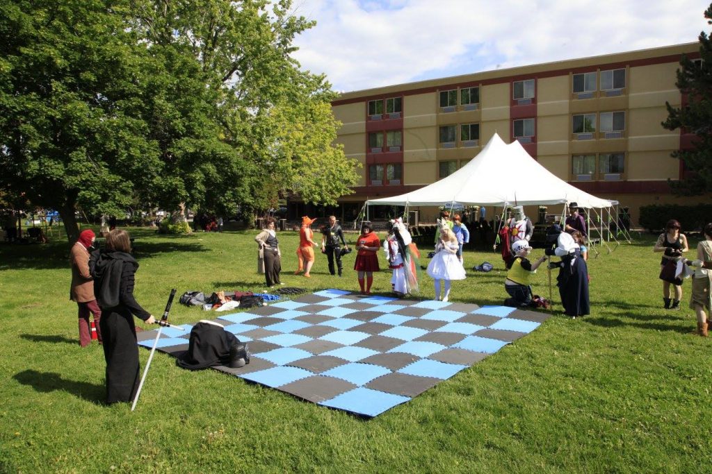 Cosplay Chess at MisCon 